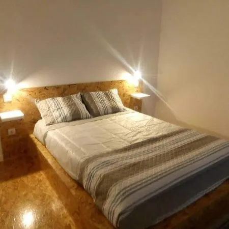 Villa - Sleeps 4 & Free Parking