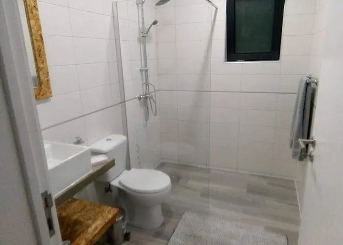 - Sleeps 4 & Free Parking