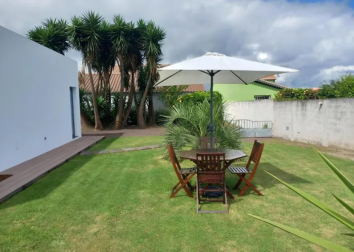 Villa - Sleeps 4 & Free Parking Ribeira Grande